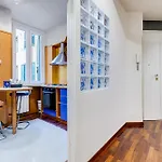 Vivilo Collection - Astura Modern Apartman *